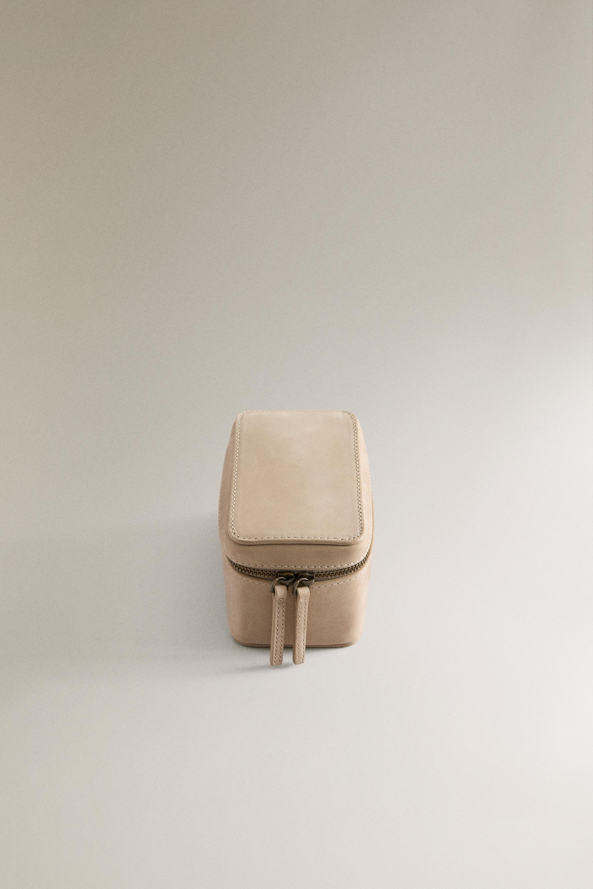 PETIT COFFRET À BIJOUX DE VOYAGE EN CUIR